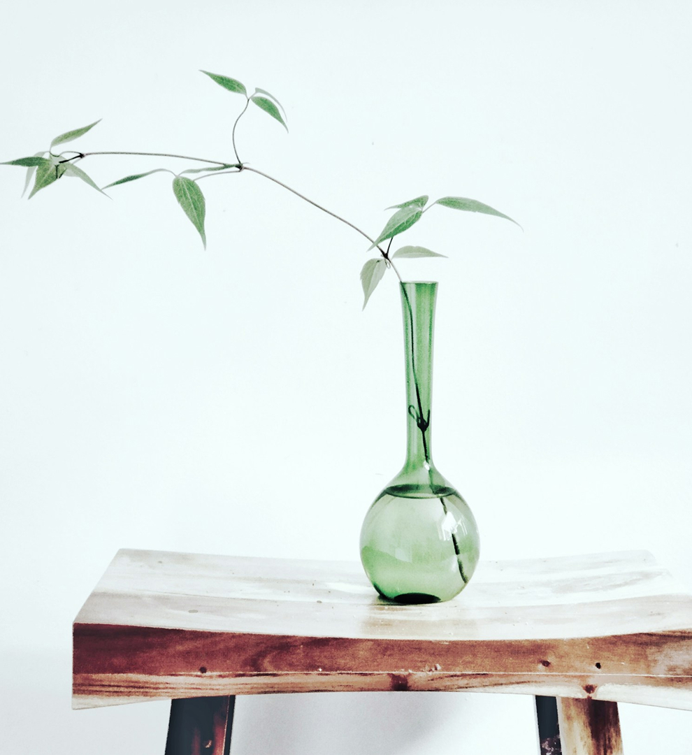 Embracing Minimalist Living: A Guide to Simplicity